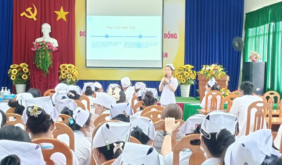 BỆNH VIỆN ĐA KHOA BÌNH THUẬN HOÀN THÀNH KẾ HOẠCH TẬP HUẤN CHUYÊN MÔN ĐIỀU DƯỠNG  NĂM 2025