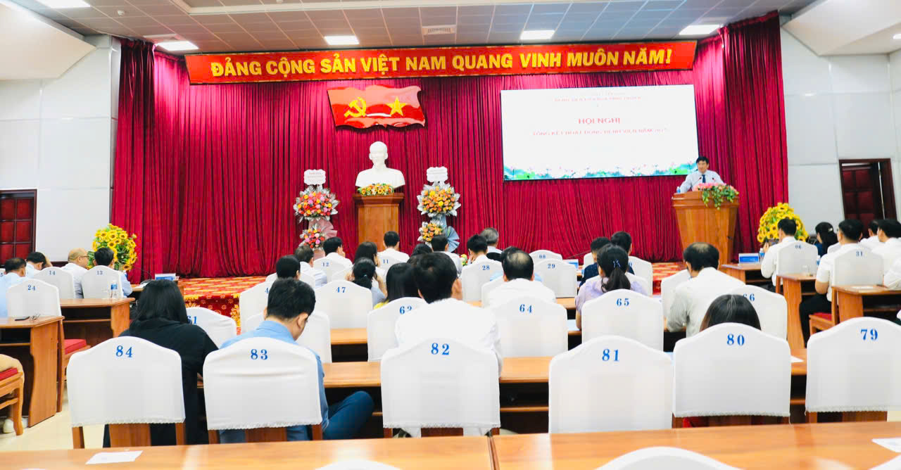 Bệnh viện Đa khoa Bình Thuận tổ chức Hội nghị Viên chức, Người lao động năm 2025